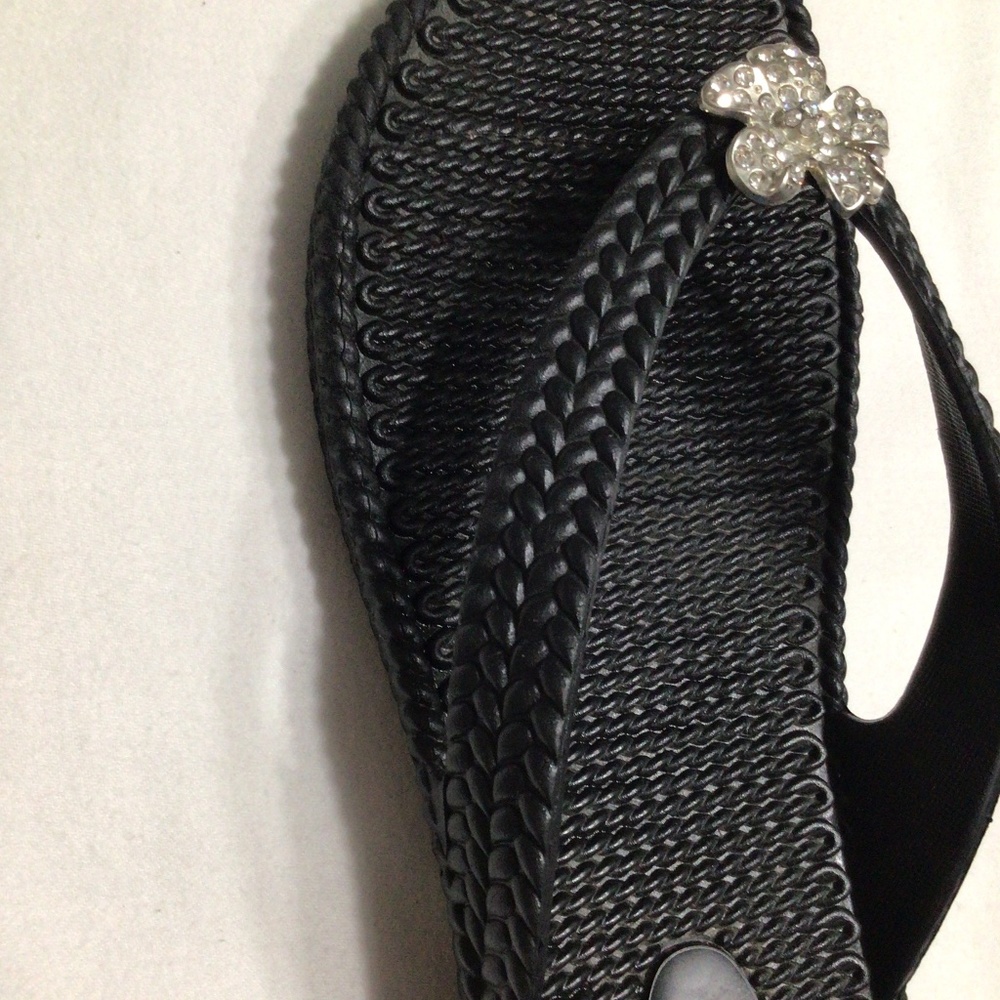 Flip Flops 🩴 - Picture 13 of 13